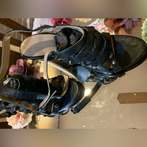 🥰😘BALENCIAGA studded gladiator wedges.
EUC. - Picture 4 of 9